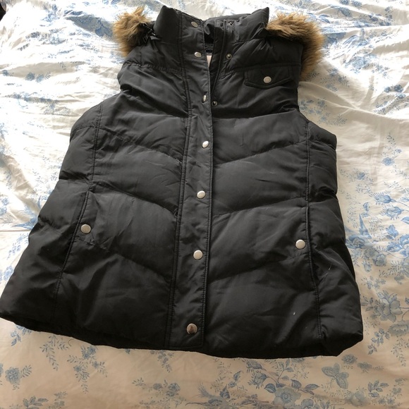Banana Republic Jackets & Blazers - Banana Republic Black Vest